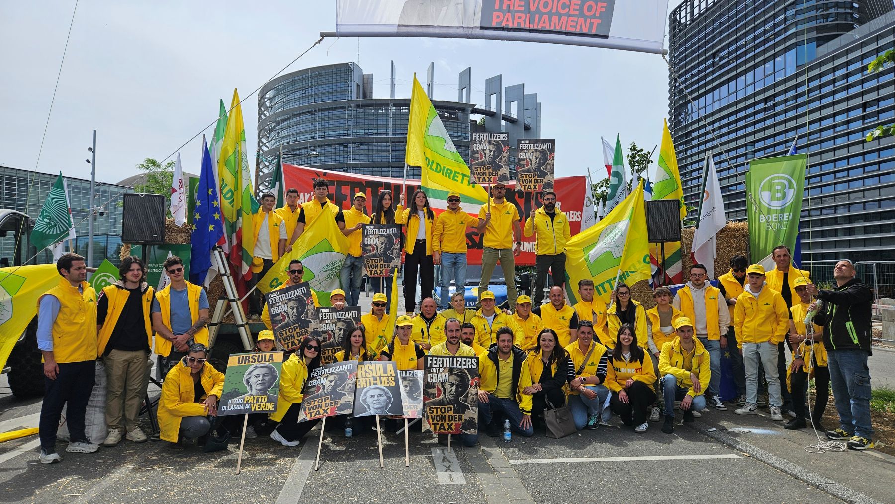 Parisi manifestanti Mobilitazione Coldiretti Strasburgo