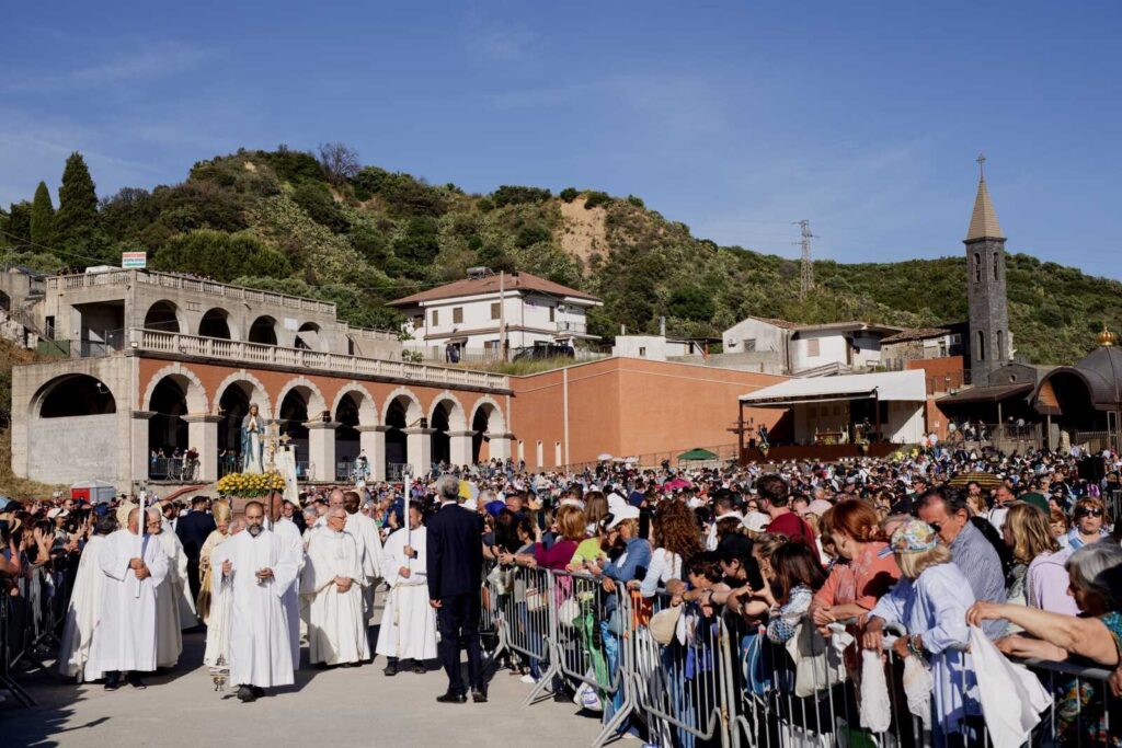 Processione Santuario Nostra Signora dello Scoglio