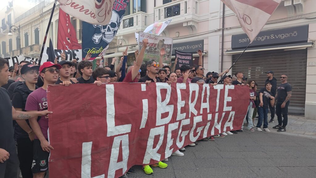 Protesta ultrà Reggina