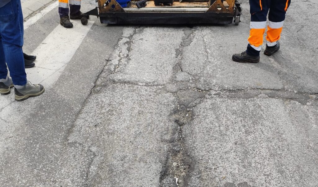 Riparazione strade Messina