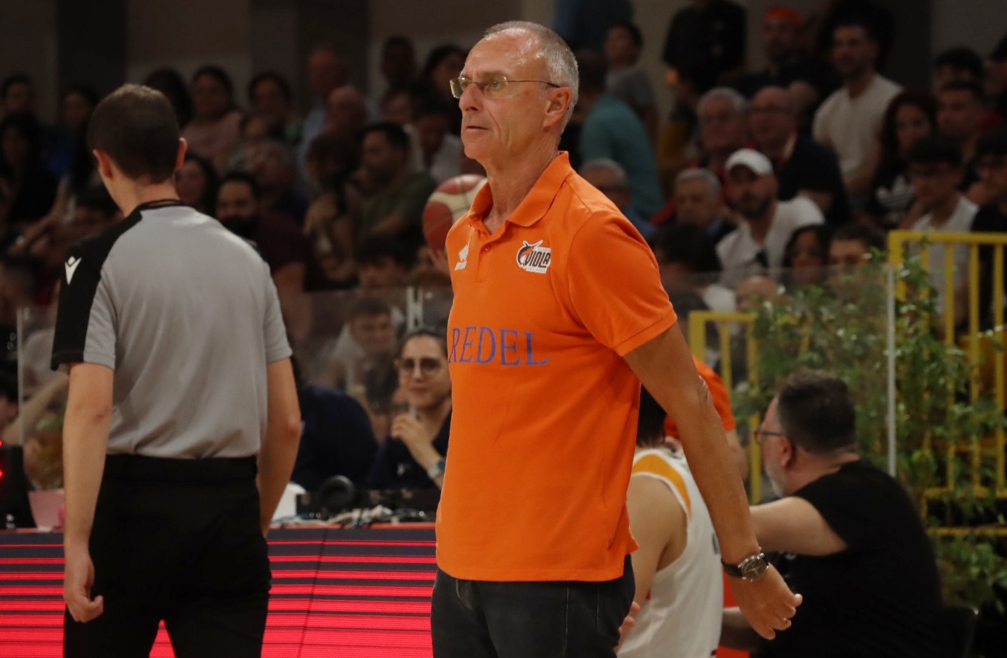 Coach Giulio Cadeo