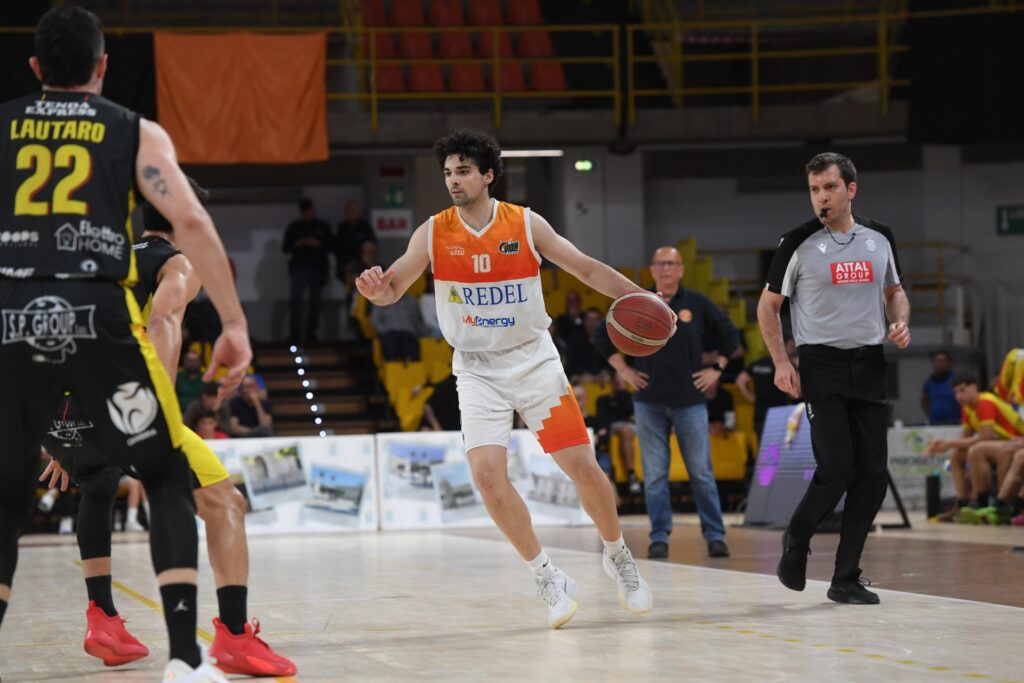 Manu Fernandez