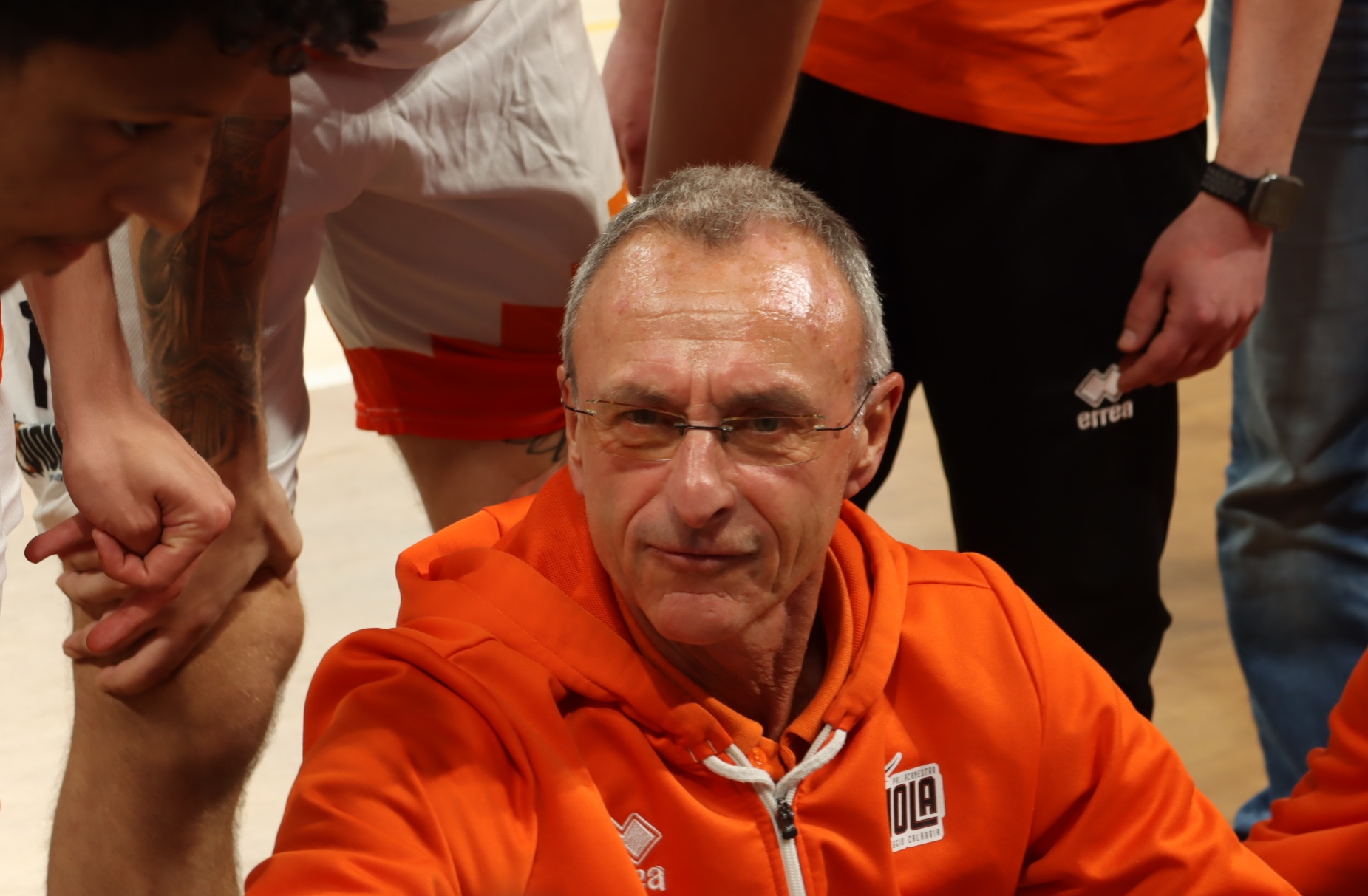 Coach Cadeo