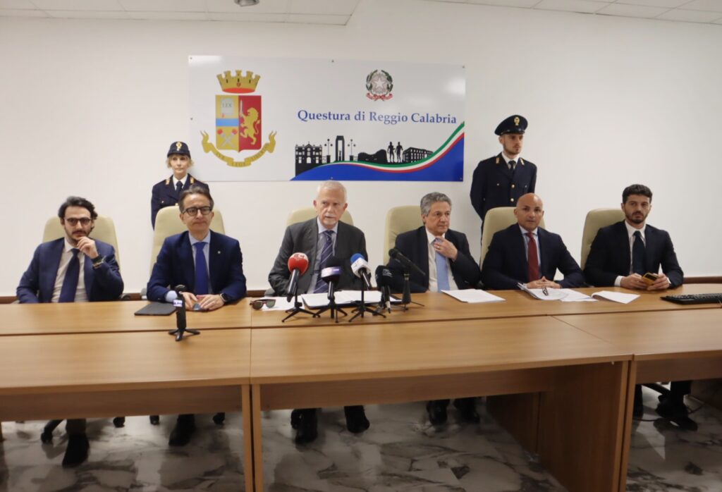 arresti reggio operazione questura