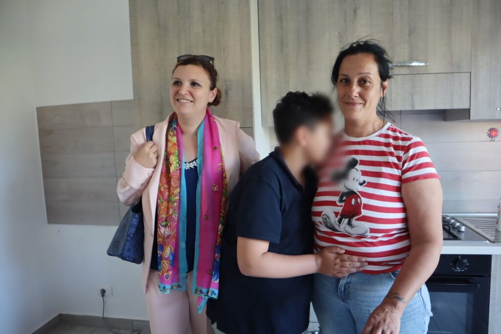 casa donata a mamma rosanna e figlio