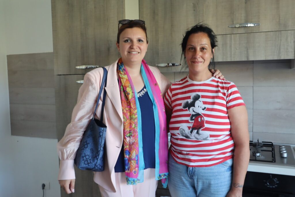 casa donata a mamma rosanna e figlio