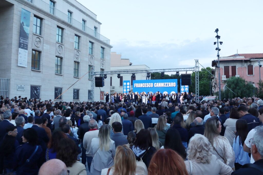 comizio chiusura campagna elettorale cannizzaro