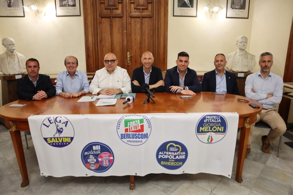 conferenza stampa centrodestra