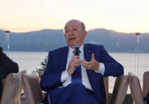 confronto candidati Sindaco al didimos hotel lamberti