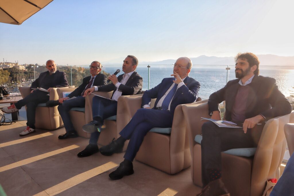 confronto candidati Sindaco al didimos hotel