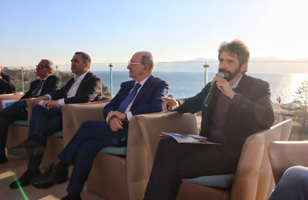 confronto candidati Sindaco al didimos hotel