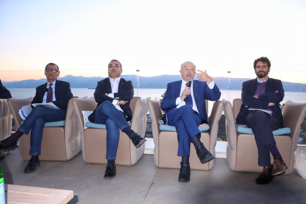 confronto candidati Sindaco al didimos hotel