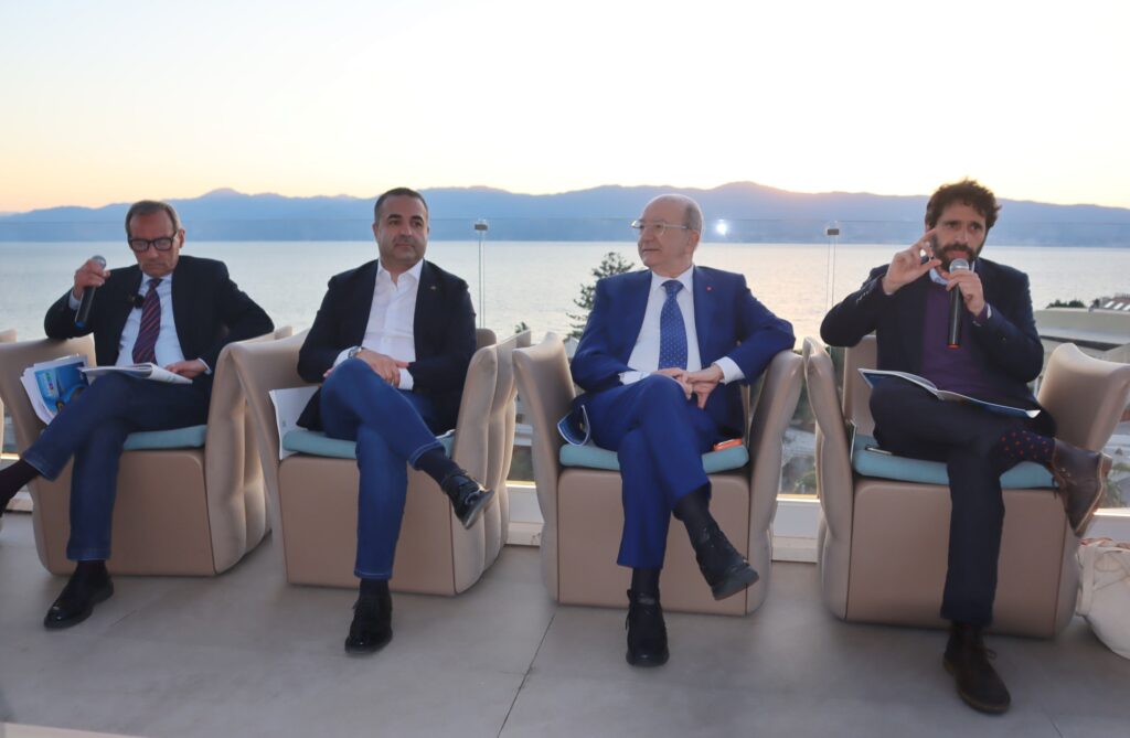 confronto candidati Sindaco al didimos hotel