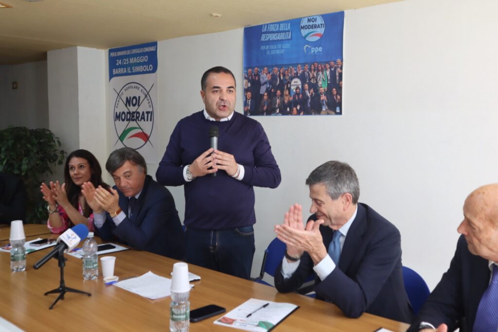 evento di noi moderati con maurizio lupi