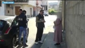 immigrazione clandestina polizia