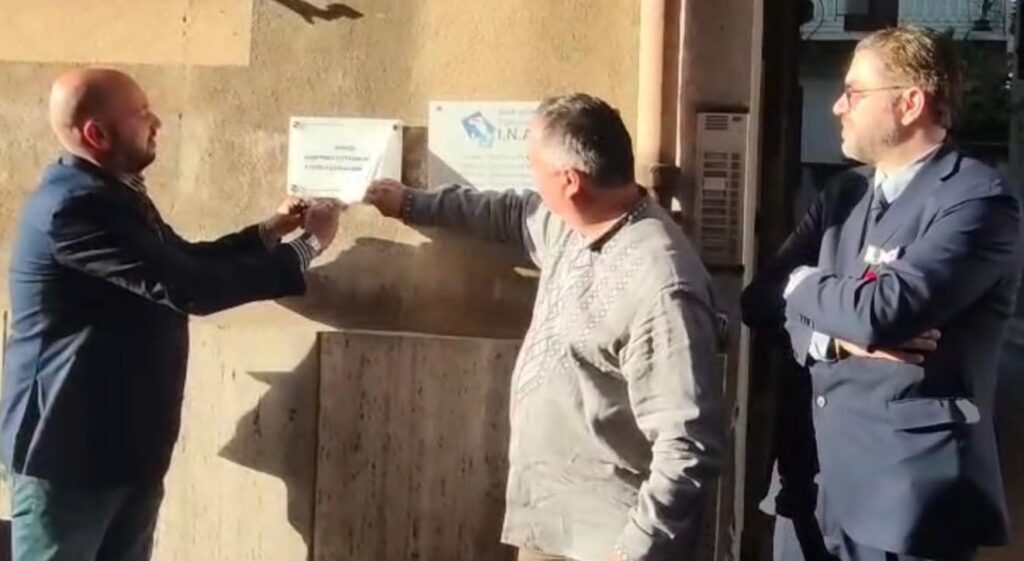 inaugurazione col Console dell'Ufficio Assistenza Ucraini