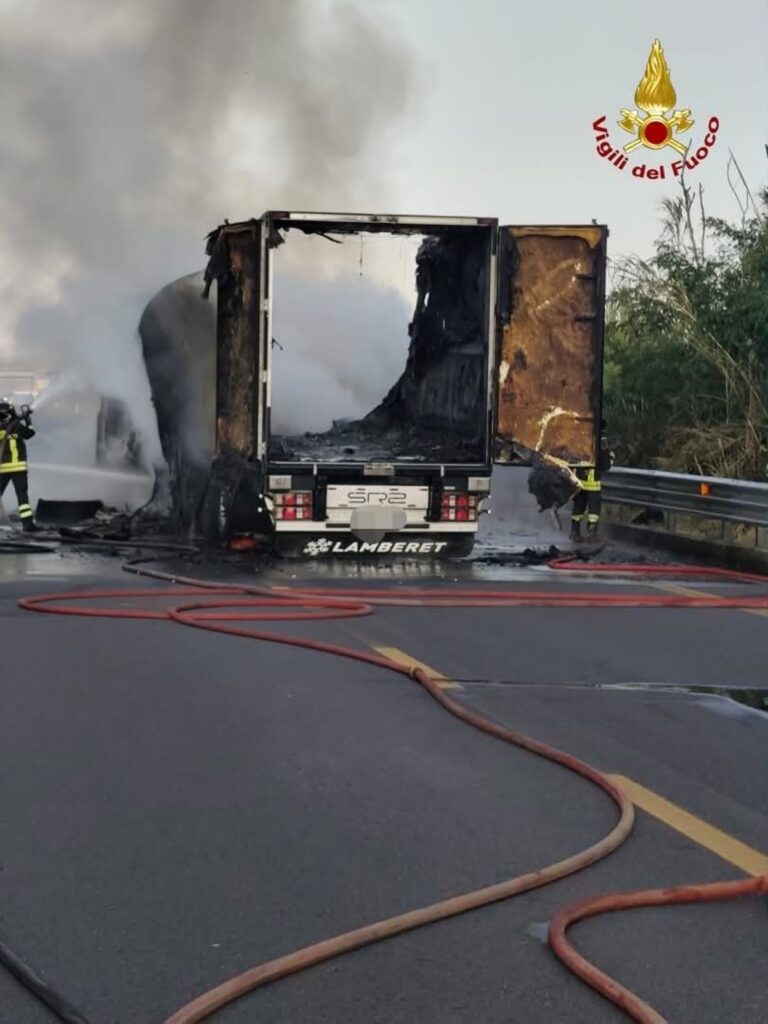 incendio mezzo pesante