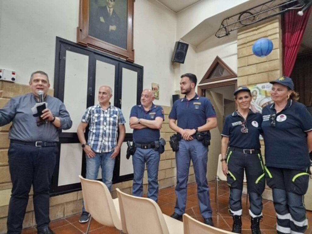 incontro polizia truffe anziani