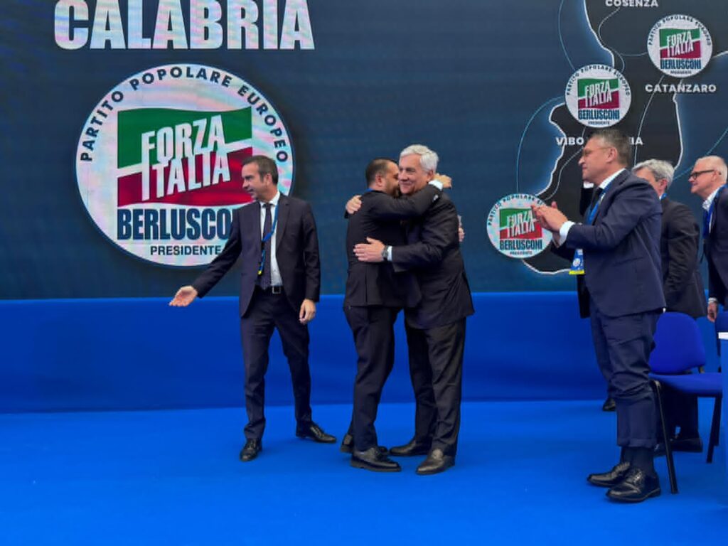 occhiuto cannizzaro tajani congresso forza italia (2)
