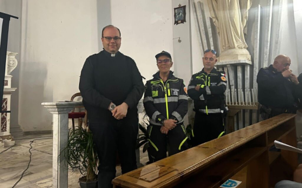 polizia incontro cittadini
