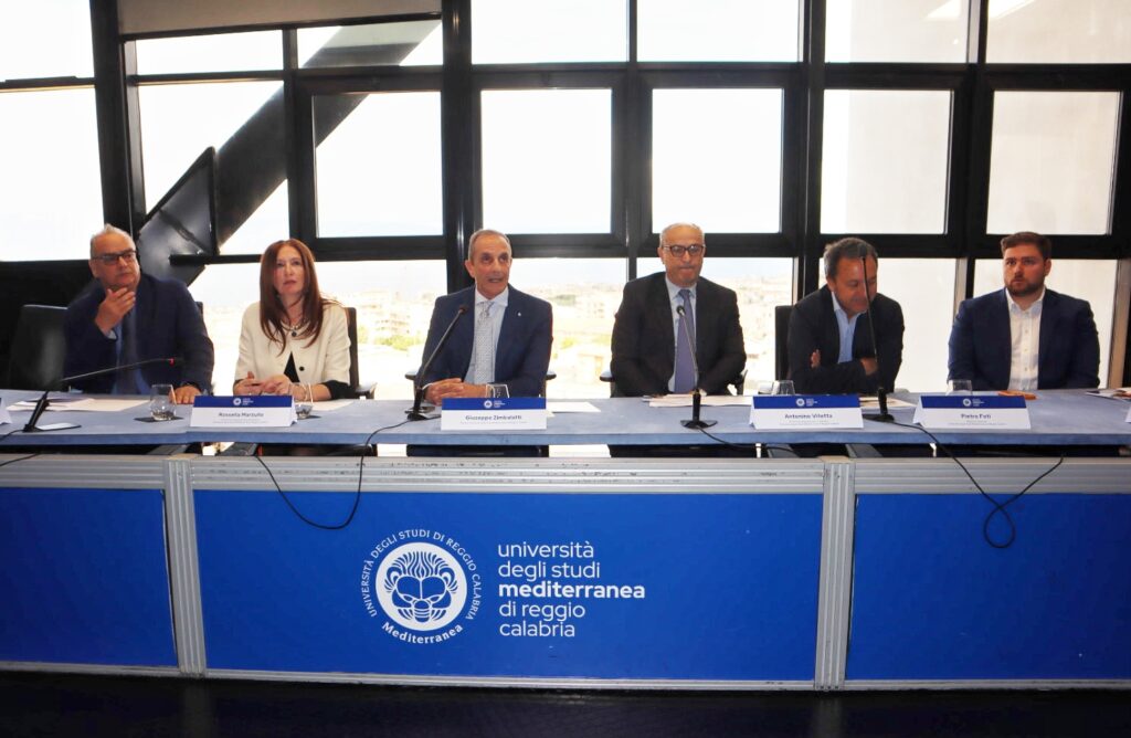 presentazione offerta formativa università mediterranea