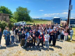 studenti in visita al museo faunistico diorama