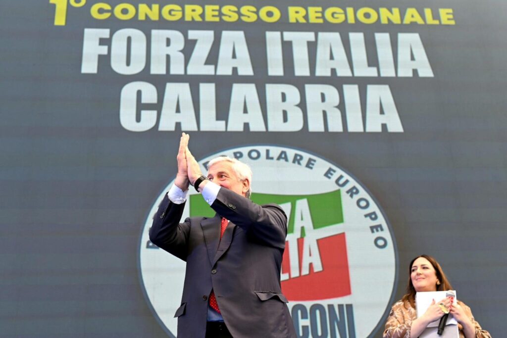 tajani 5