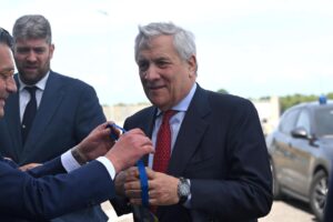 tajani4