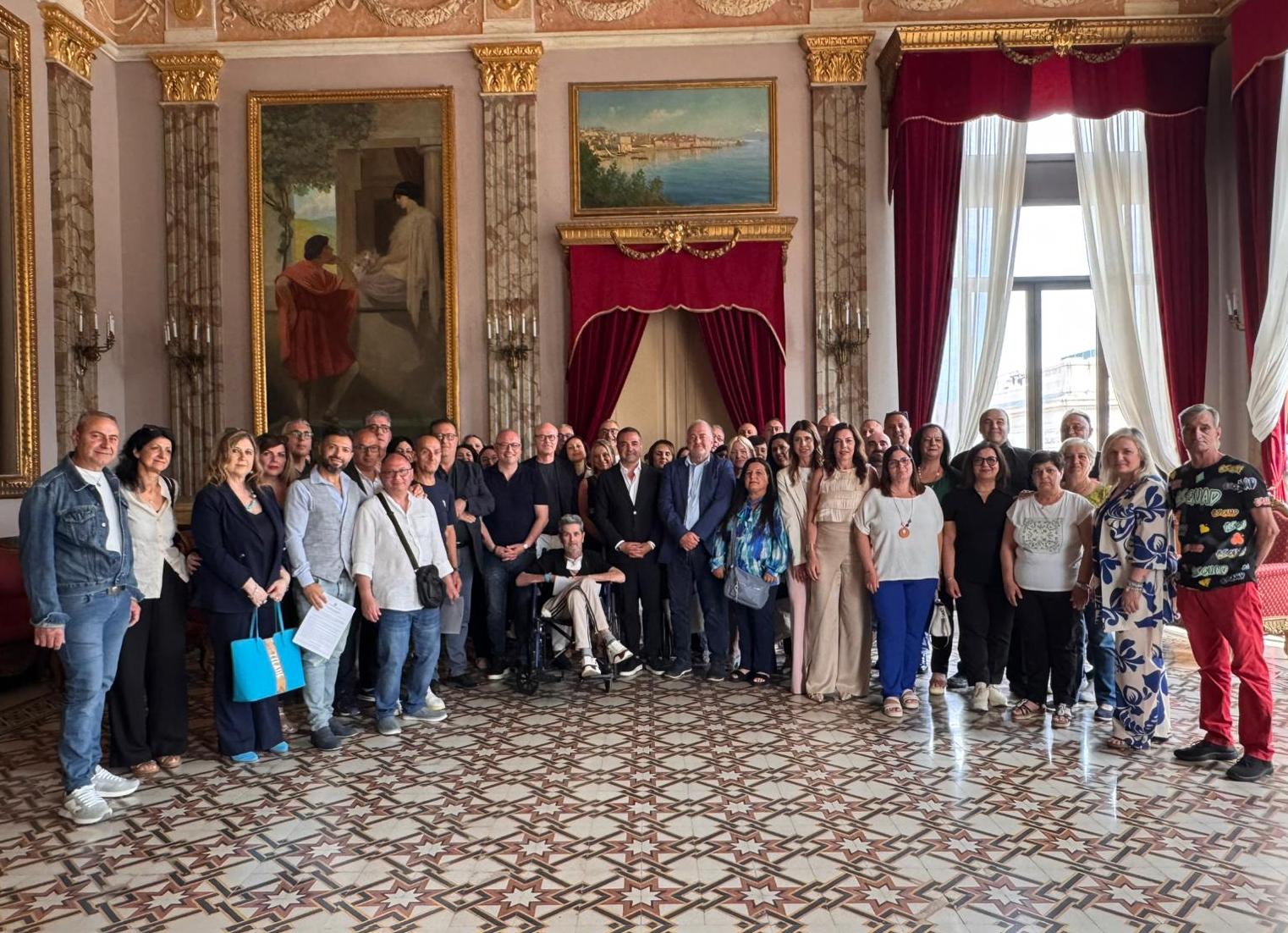 40 ex tirocinanti firmano contratto in città metropolitana