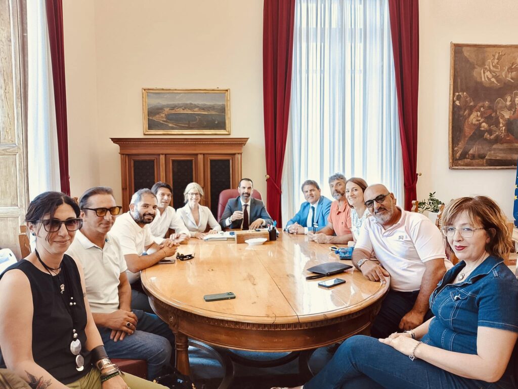 Basile incontra imprenditori balneari
