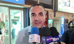 Cannizzaro all'aeroporto di ritorno da Roma dopo firma Lotito per acquisto Reggina