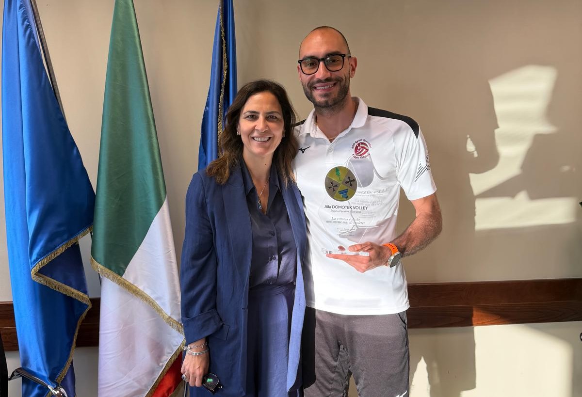 Domotek Volley e assessore Micheli (1)
