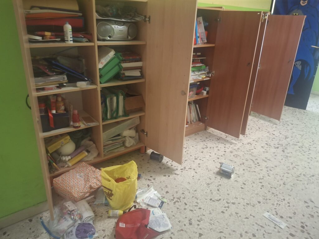 Furti e vandalismo scuola Ciraolo Rione Marconi