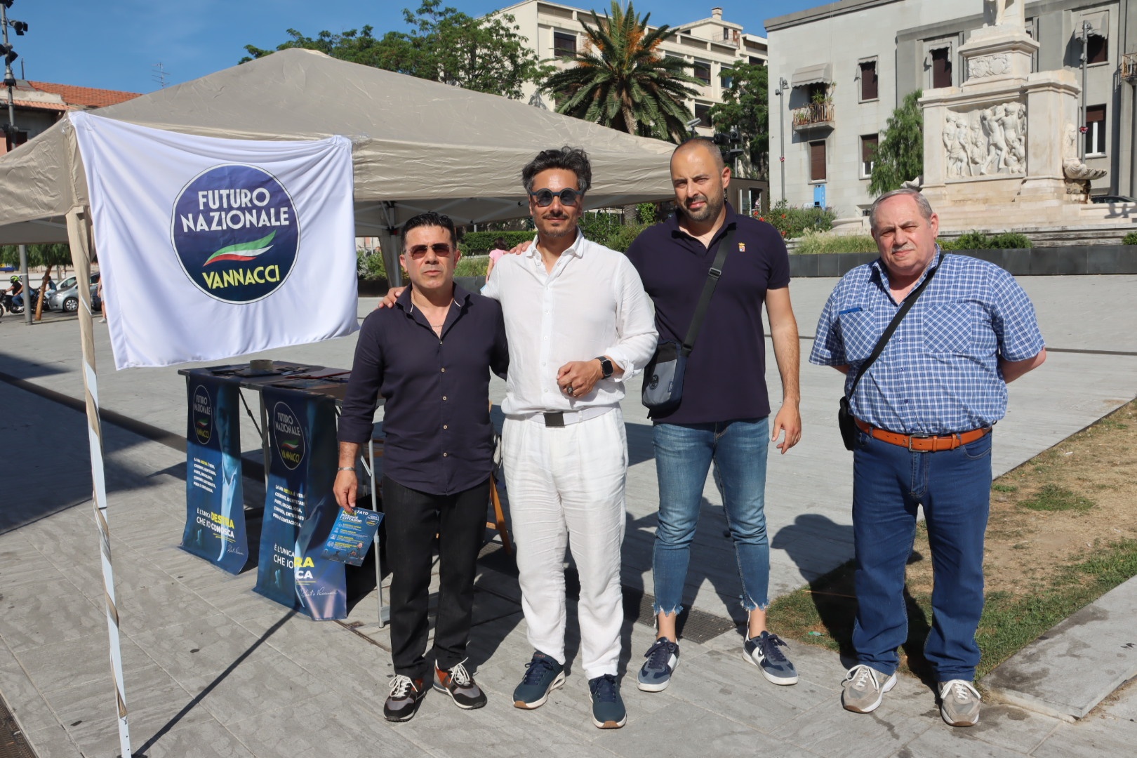Gazebo Futuro Nazionale Reggio Calabria (1)