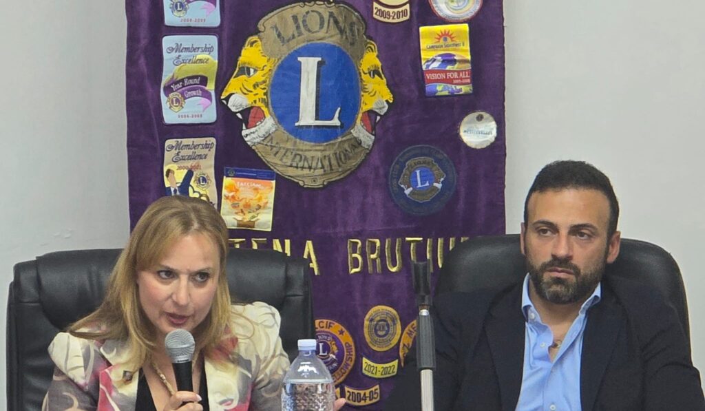 Lions Club Polistena presentazione libro Paola Piroso