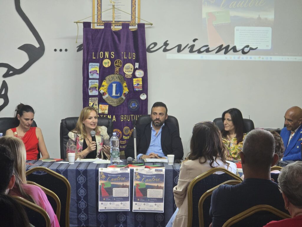 Lions Club Polistena presentazione libro Paola Piroso