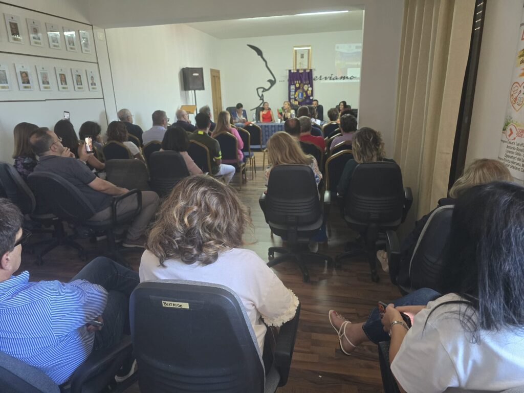 Lions Club Polistena presentazione libro Paola Piroso