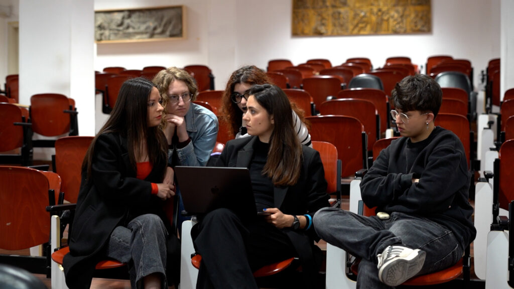 Lucrezia Longobardi e Gruppo L5, progettazione mostra Condominio Mediterraneo, 2026, Reggio Calabria