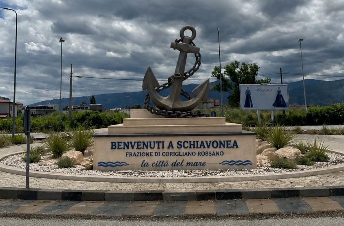 Rotatoria di Schiavonea