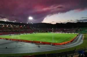 Stadio-Cosenza-Marulla-San-Vito-tifosi