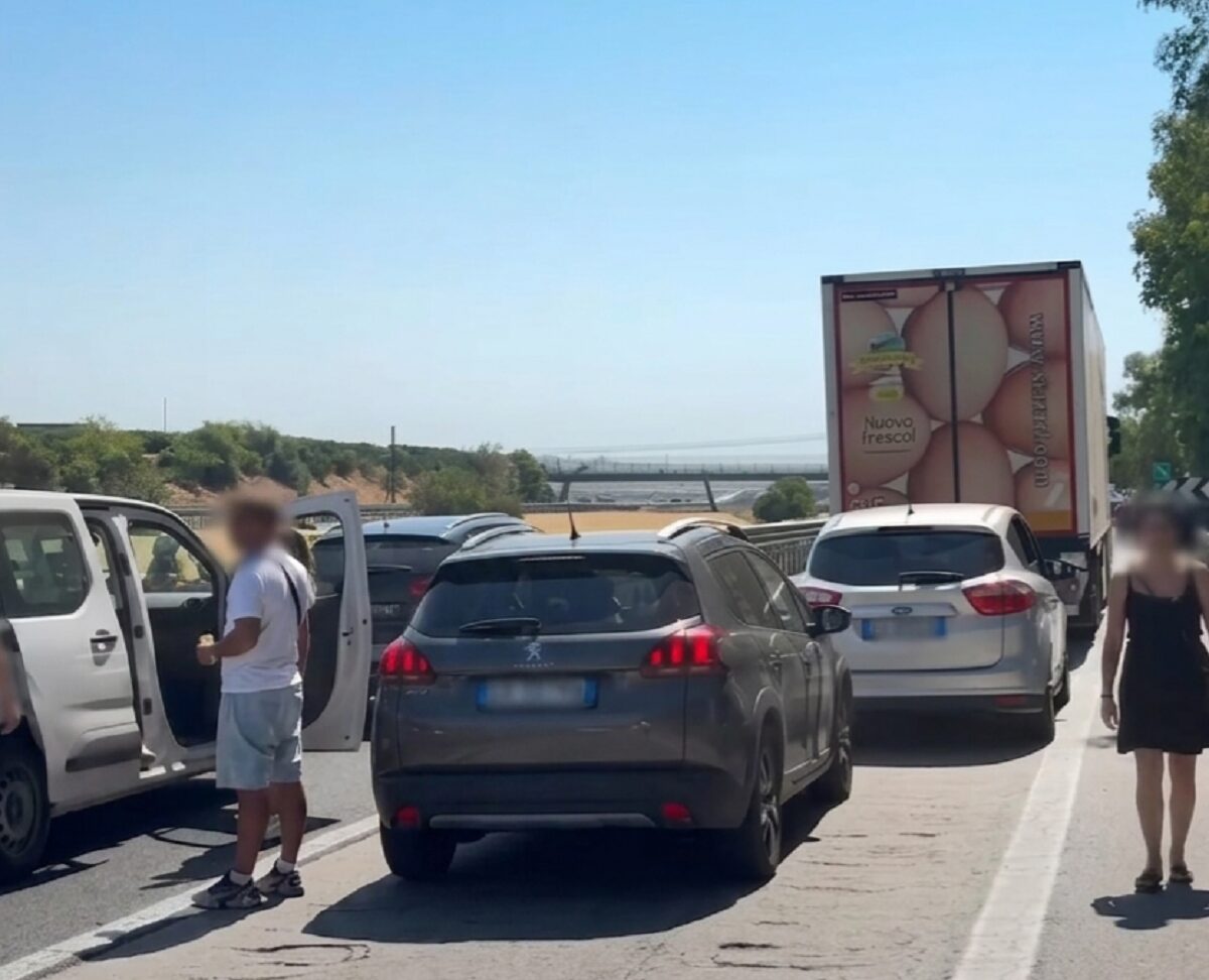 Traffico autostrada sicilia (2)