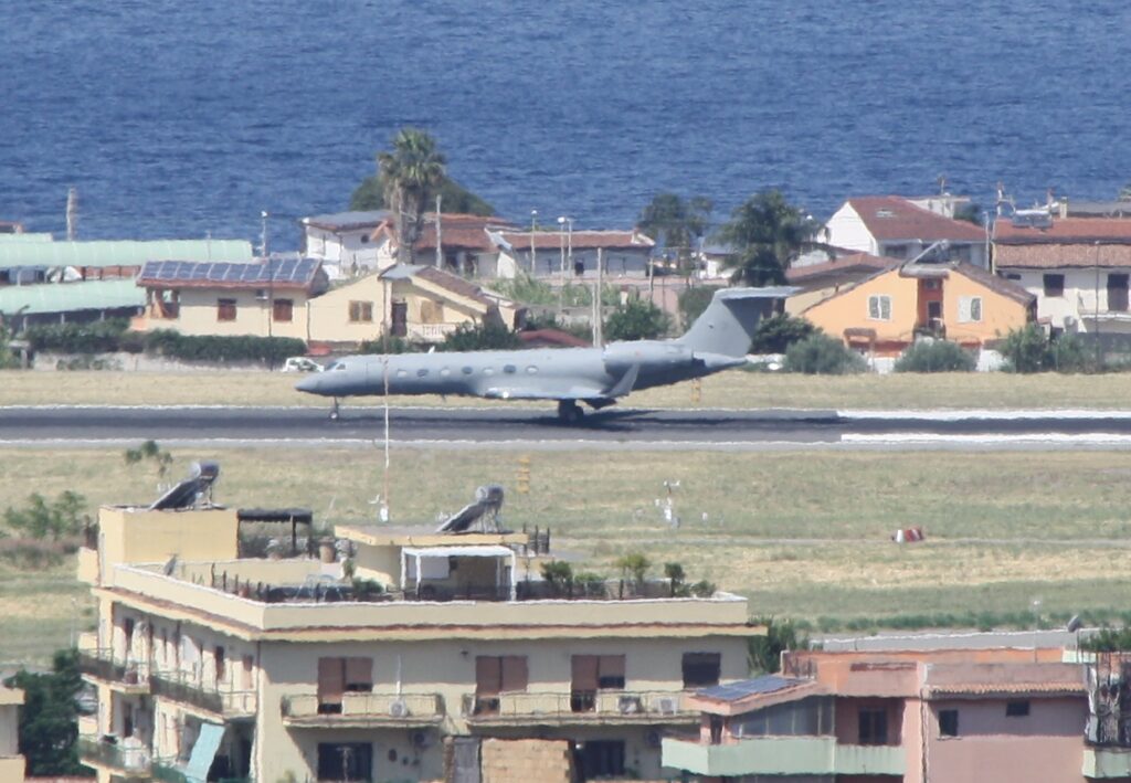 aerei militari aeroporto reggio calabria