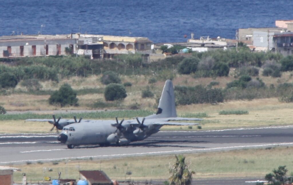 aerei militari aeroporto reggio calabria