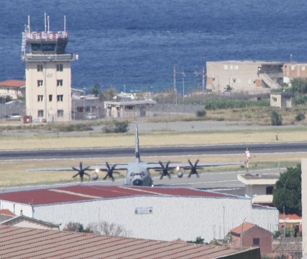 aerei militari aeroporto reggio calabria