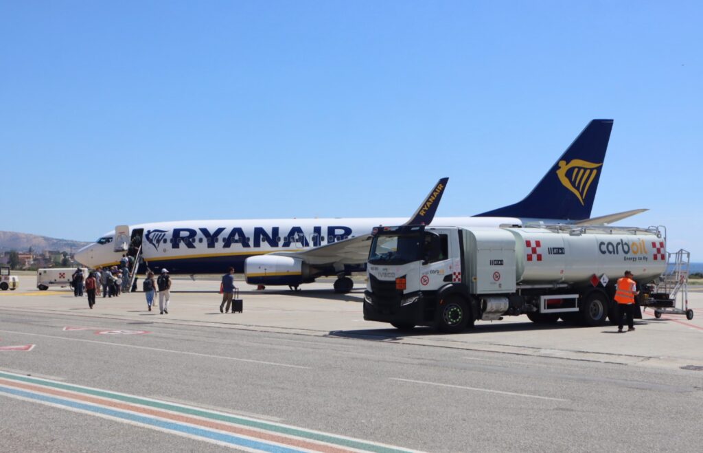 aereo ryanair aeroporto di reggio calabria2