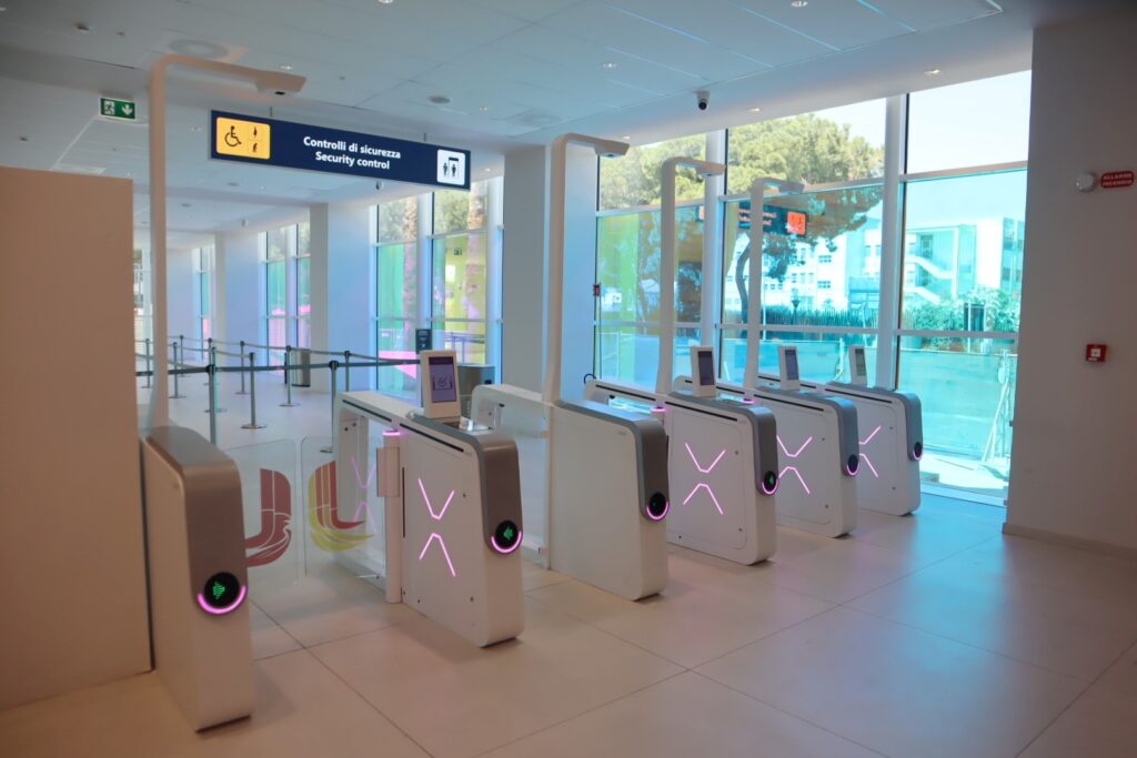 aeroporto di reggio calabria aerostazione 6