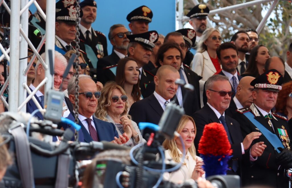 consegne onorificienze e medaglie festa dei carabinieri a reggio calabria