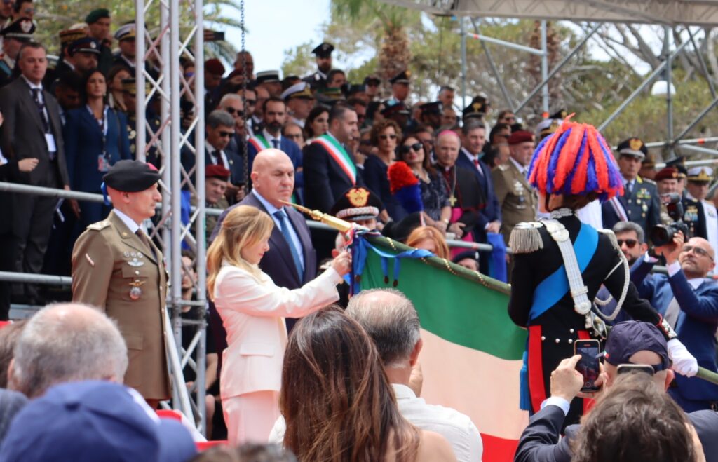 consegne onorificienze e medaglie festa dei carabinieri a reggio calabria