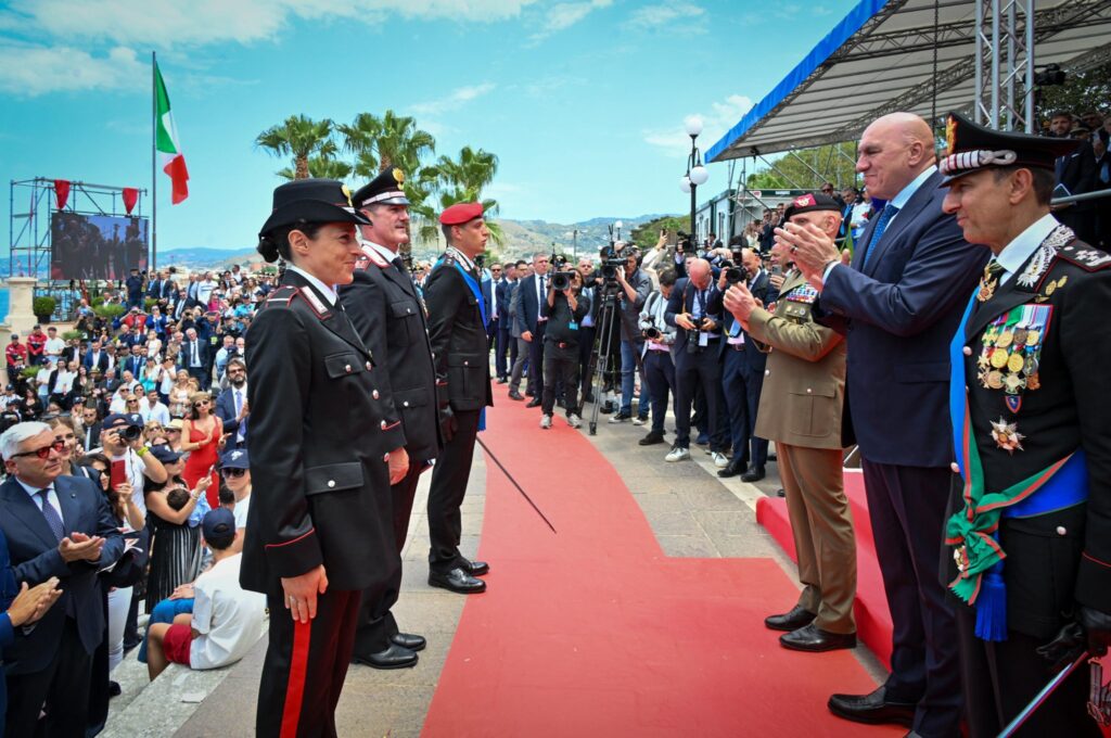 La festa dei carabinieri per i 212 anni dell'Arma
