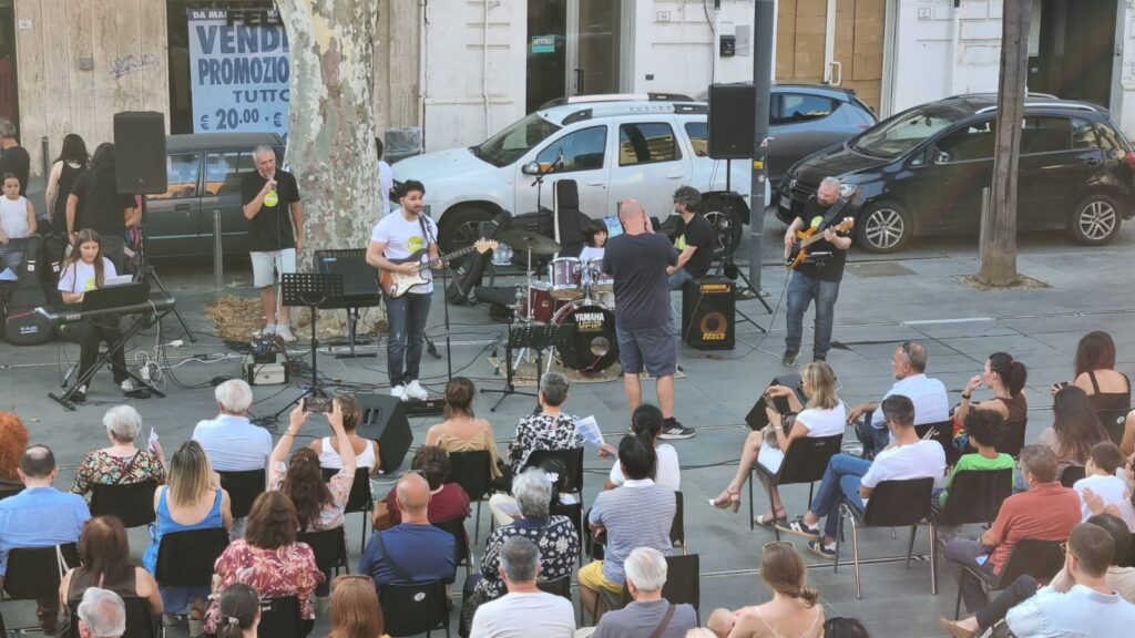 festa musica mediterranea piazza orange